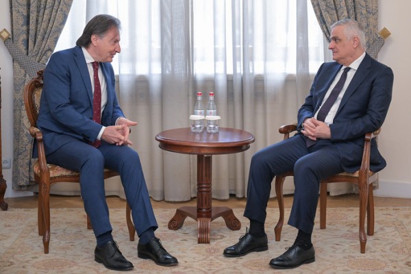 Մհեր Գրիգորյանն ընդունել է Իտալիայի դեսպանին