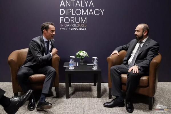 Միրզոյանը ՆԱՏՕ-ի հատուկ ներկայացուցչի հետ քննարկել է հայ-ադրբեջանական հարաբերությունները
