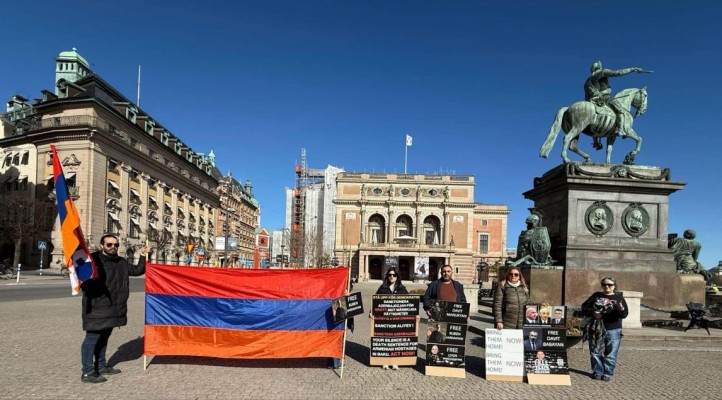 Ձեր լռությունը մահվան դատավճիռ է Ադրբեջանում պահվող հայ գերիների համար. բողոքի ակցիա՝ Ստոկհոլմում