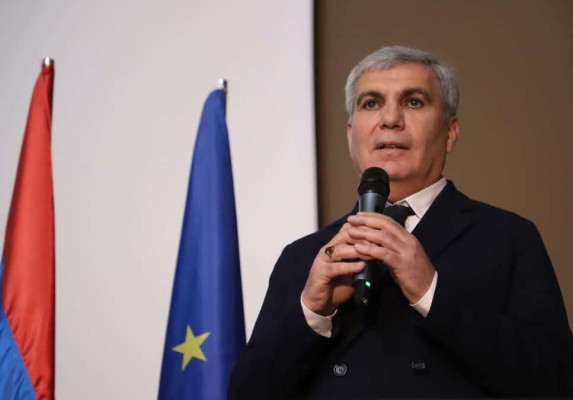 Պաշտոններից հրաժարվելու դեպքում անգամ՝ մայրաքաղաքը չենք տա ռուսահպատակներին. Արամ Սարգսյան
