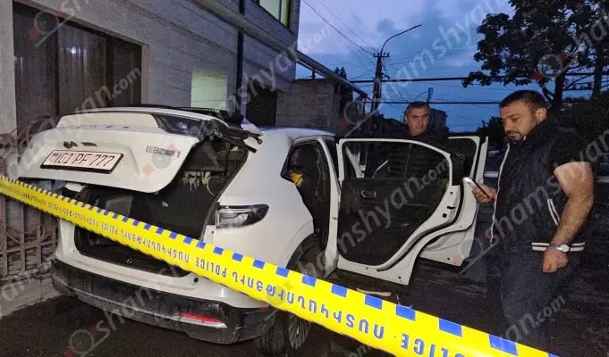 Քթներիցդ եմ բերելու. ինչպես են հրկիզել Երևանի ավագանու անդամ Գևորգ Ստեփանյանի կնոջ մեքենան