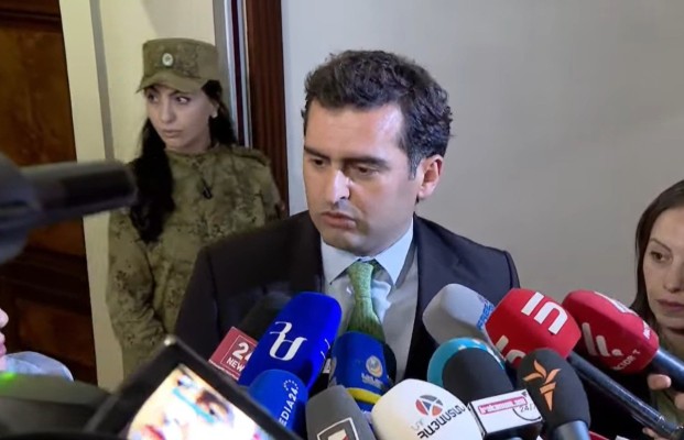 ​​​​​​​Շատ անլուրջ հարց է․ Փաշինյանը բոլոր ոլորտներում փայլուն է կառավարում․ Հակոբ Արշակյան