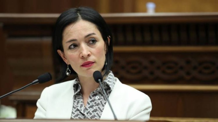 ԿԳՄՍ նախարարի հերթական ձախողումը․ Հրապարակ