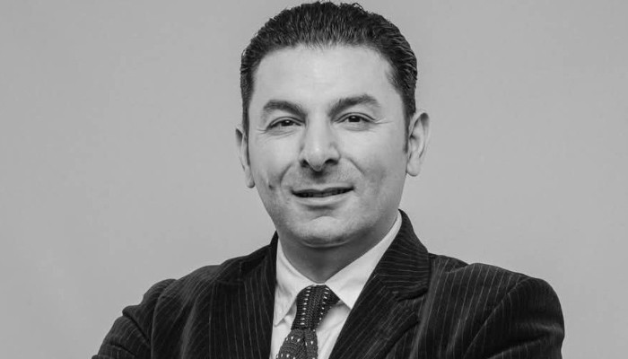 Դադարեցվում է գործունեությունս Պատանի հանդիսատեսի թատրոնի տնօրենի պաշտոնում․ Էմին Թորոսյան