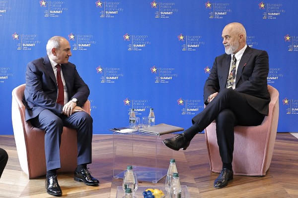 Փաշինյանը Ալբանիայի վարչապետի հետ անդրադարձել է Հայաստան-Ադրբեջան հարաբերություններին