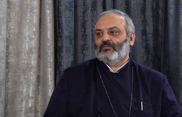 Բագրատ Սրբազանը կրկին ակտիվանում է․ Հրապարակ