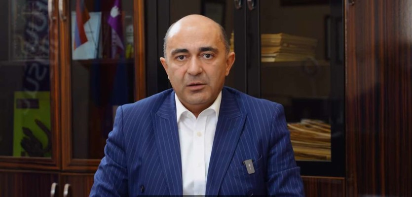 Էդմոն Մարուքյանը զանգահարել է ընդդիմադիր խմբակցությունների ղեկավարներին