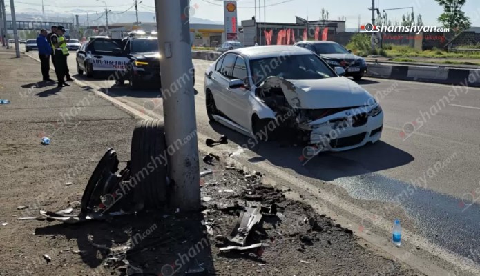 Ուկրաինայի քաղաքացին «BMW»-ով բախվել է երկաթե էլեկտրասյանը. նա եղել է խմած ու շտապել է օդանավակայան՝ ընկերուհու մեկնումը կանխելու. shamshyan.com