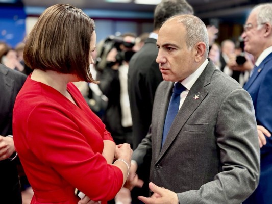 Հայաստանին հաջողություն եմ մաղթում դեպի Եվրոպա տանող ճանապարհին․ Տիխանովսկայան՝ Փաշինյանին