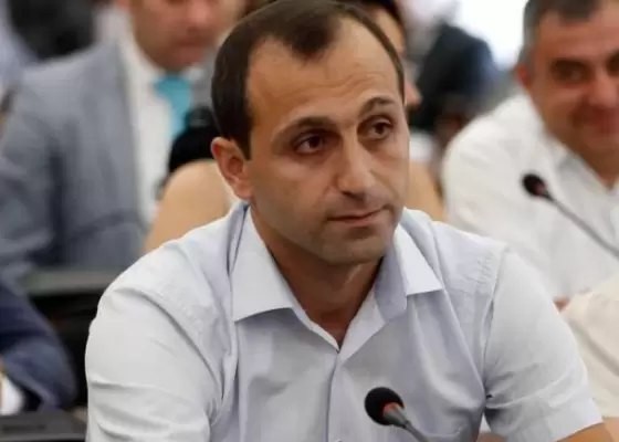 ՔՊ-ն բանակը փորձում է վերածել աղքատ ընտանիքների երեխաներով համալրված զորամասերի. Սարգսյան