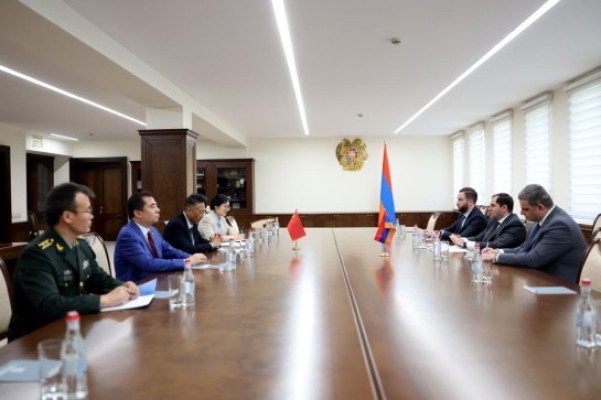 Քննարկվել են Հայաստան-Չինաստան համագործակցության հեռանկարները. Պապիկյանն ընդունել է դեսպանին