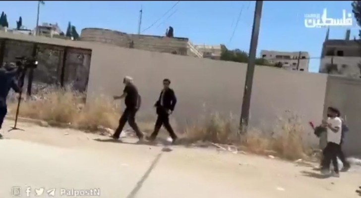 Օտարերկրյա պատվիրակությունը, այդ թվում՝ ֆրանսիացի դիվանագետը, Ջենինում իսրայելական կրակի տակ է ընկել