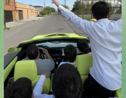Ցուցամոլությո՞ւն, թե՞ անառողջ մրցակցություն․ շրջանավարտներով գերծանրաբեռնված հերթական ավտոմեքենան