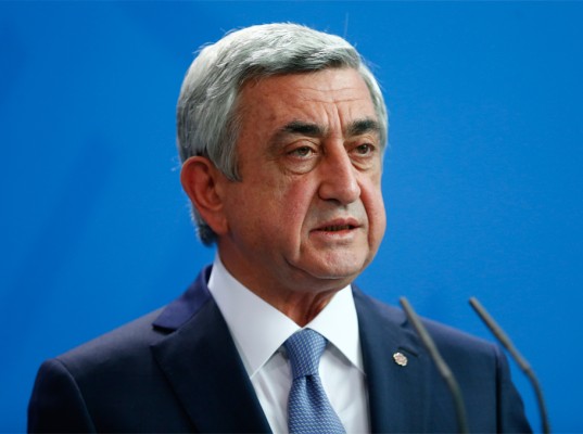 Սերժ Սարգսյանը մեղադրվում է մոտ 3 մլն դոլար կաշառք ստանալու համար