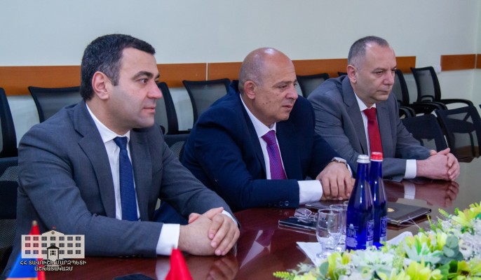Կիրանցում կառուցվել է 57 նոր տուն․ Տավուշի մարզպետը Կանադայի դեսպանին ներկայացրել է իրավիճակը