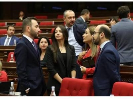 ՔՊ վարչության ընտրություններին ովքե՞ր են անցնելու կանանց քվոտայով․ Հրապարակ