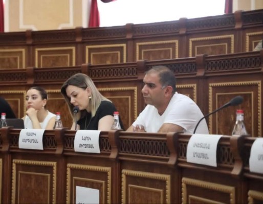 Ես որևէ մեկի հետ թշնամանք չունեմ, ինձ չեն ծեծել. Գյումրիի ավագանու անդամ