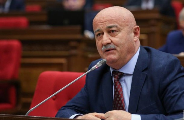 Հովիկ Աղազարյանը ընկել է նոր պատմության մեջ. Հրապարակ