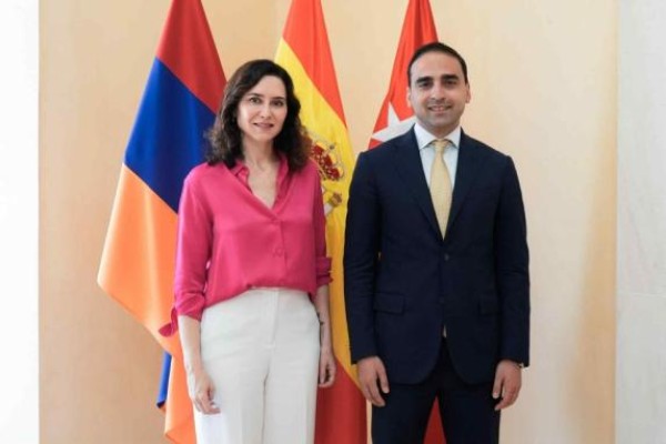Տիգրան Ավինյանը հանդիպել է Մադրիդի ինքնավար համայնքի նախագահ Իսաբել Դիաս Այուսոյի հետ