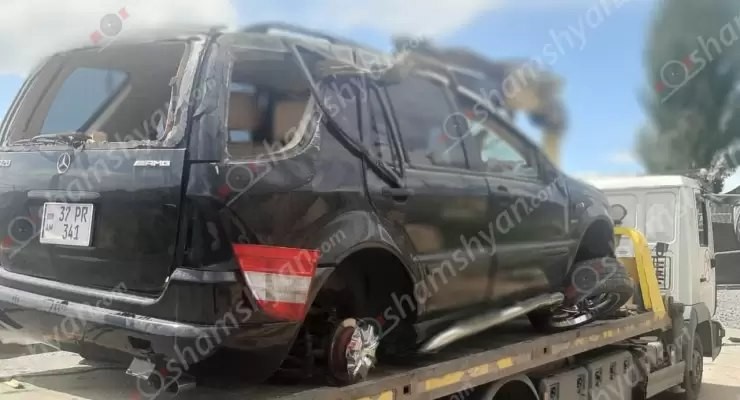 Երևանում փախցրել են «Mercedes»-ն ու դարձել մի քանի ավտոմեքենաների վթարի հեղինակ