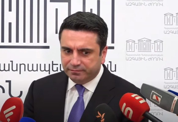 «Դոմփել» բառը հայհոյանք չի, հայհոյանքը սեռական բնույթի բառեր արտաբերելն է. Ալեն Սիմոնյան