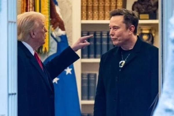 Թրամփը մտադիր է վաճառել իր կարմիր Tesla-ն. The Washington Post