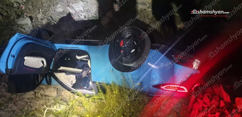 Երևանում «Neta» մակնիշի ավտոմեքենան գլխիվայր հայտնվել է փոսում. 38-ամյա վարորդը եղել է ոչ սթափ. shamshyan.com