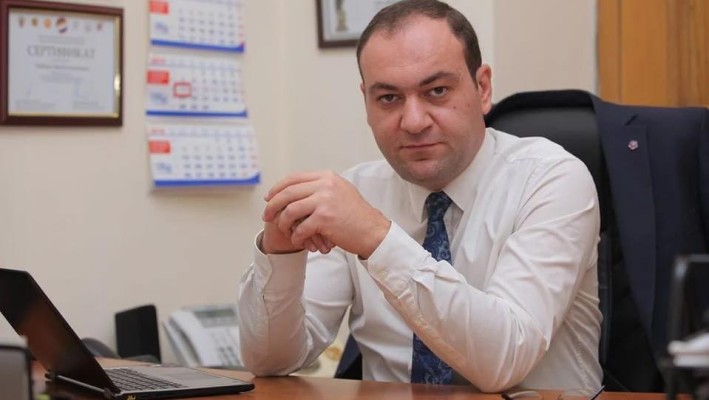 Իրավապաշտպանին թույլ չեն տալիս օգնություն տրամադրել Արթուր Վանեցյանի անվտանգության աշխատակիցներին