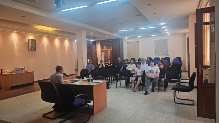 Տարբեր ուղղություններով առաջ կմղենք Արցախի ժողովրդի իրավունքներն ու շահերը․ Բեգլարյան