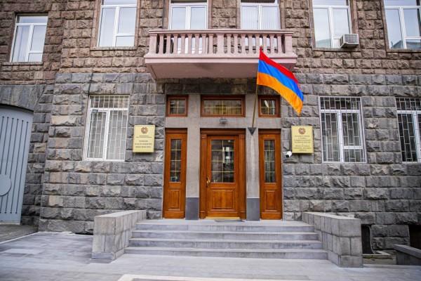 Հարկադրված վայրէջքների պատճառով «Զվարթնոց» օդանավակայանում Ադրբեջանի քաղաքացիներ են հայտնվել. ԱԱԾ
