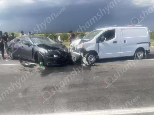 Ավտովթար՝ Կոտայքի մարզում․ Եղվարդի կամրջի հարևանությամբ բախվել են Nissan-ը և Mazda-ն․ shamshyan.com