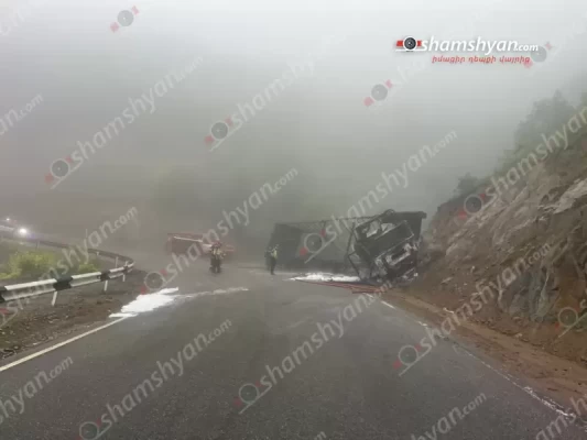 Սյունիքում «DAF» մակնիշի բեռնատար է այրվել. shamshyan.com