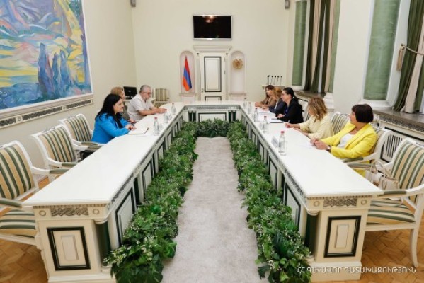 Գլխավոր դատախազն ընդունել է Հայաստանում Նիդերլանդների Թագավորության դեսպանին