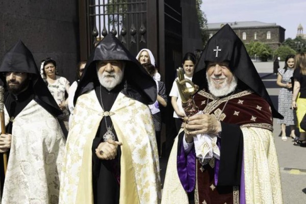 Հրադադար է հայտարարվել․ Հրապարակ