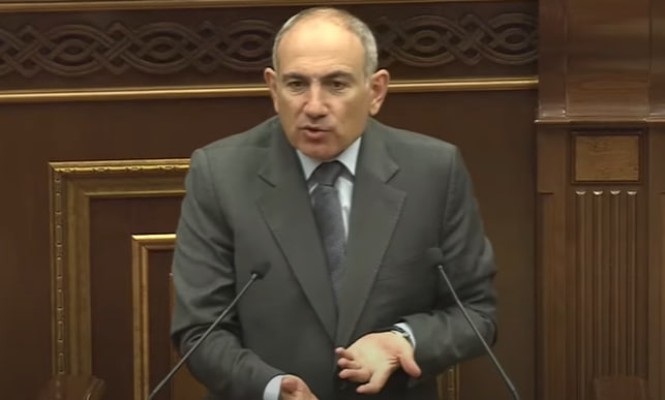 Հետո ծնկաչոք չգաք, ներում չի լինի, ՀԷՑ-ը շատ արագ պետական է դառնալու. Փաշինյանը սպառնում է