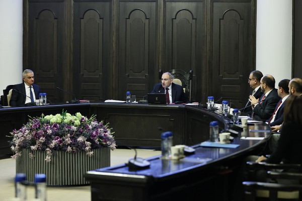 Վարձով են տրվում նախագահական նստավայրը, ՆԳՆ, ԱԱԾ և այլ շենքերը