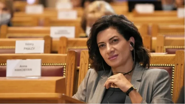 Մեռելի զդաչի, գիտնական ոջիլ. Աննա Հակոբյանի նոր գրառումը
