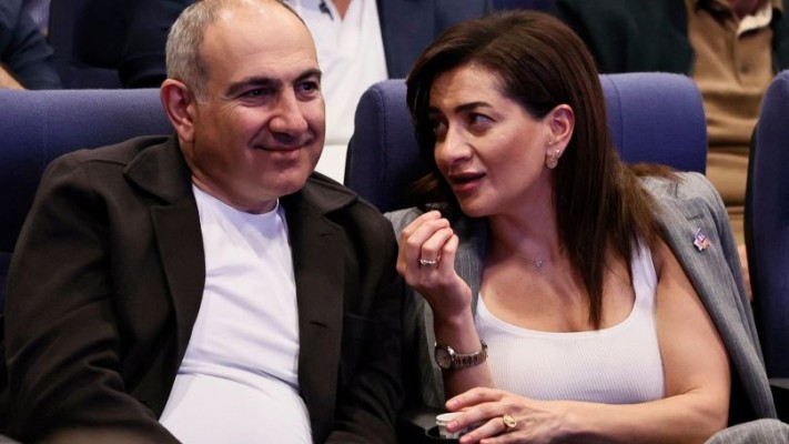 Ինքնամխիթարվեք նրանով, որ ես զուգընկերուհի եմ. Աննա Հակոբյան
