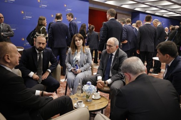 Հայաստանն Ադրբեջանի հետ մոտ ապագայում կարող է նոր քննարկում ունենալ