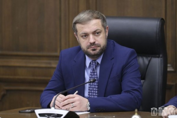Գևորգ Պապոյանը գործուղվում է Հռոմ