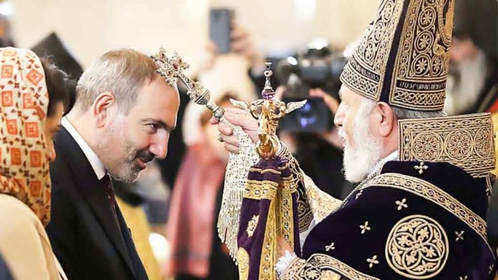 ՀՀ վարչապետն առաջարկել է սեռական օրգանը ցույց տալ եկեղեցու առաջնորդին. Euronews