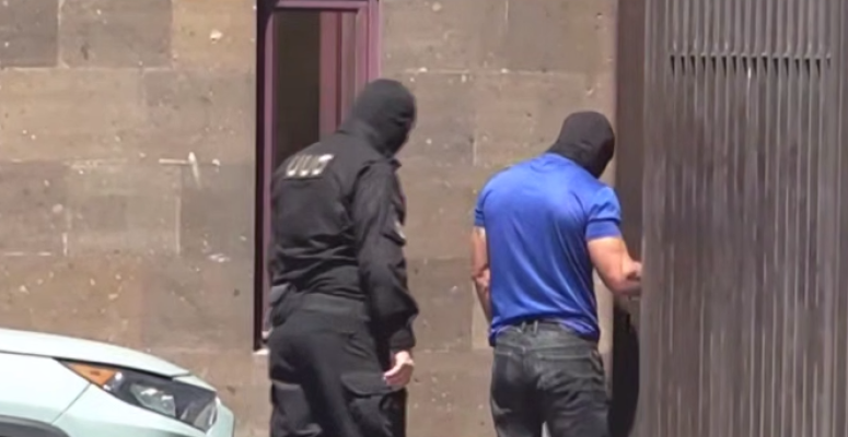 ԱԱԾ աշխատողները մտան Վեհարան