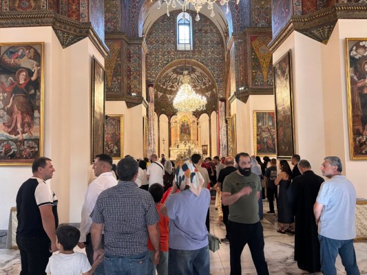Մայր Տաճարում մեկնարկել է գերիների ազատության և խաղաղության համար պատարագը