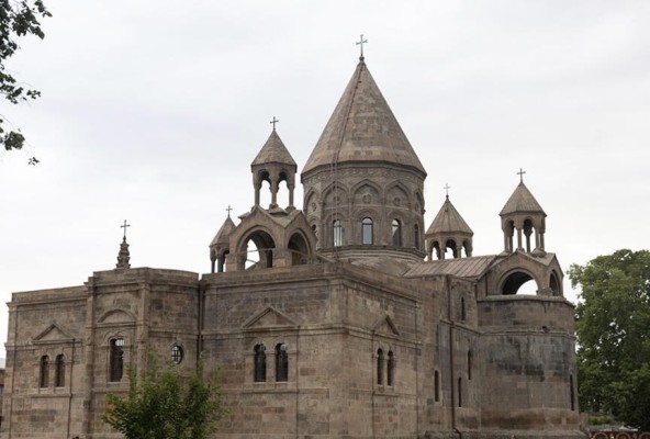Անհանդուրժելի ենք համարում ինչպես իշխանության, այնպես և որևէ մեկի ոտնձգությունը՝ ուղղված Հայրապետական Աթոռին․ Մայր Աթոռ