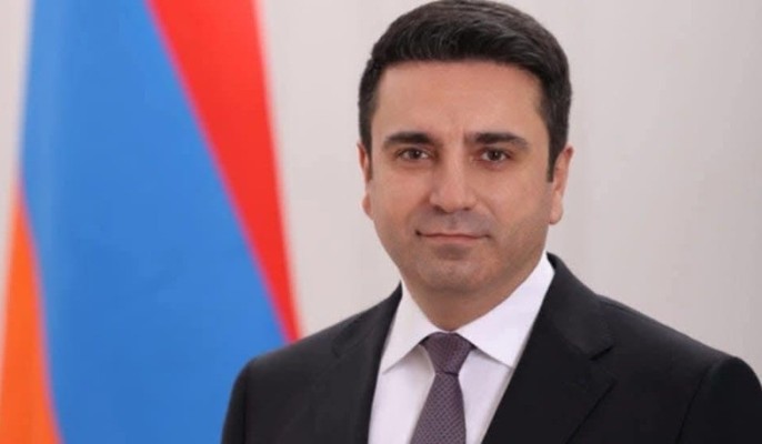 Ոչ ոք չպետք է իրեն վեր դասի օրենքից՝ անկախ իր կարգավիճակից և դիրքից. Ալեն Սիմոնյան