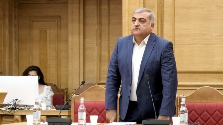 Դատավոր Մասիս Մելքոնյանին նկատողություն հայտարարվեց
