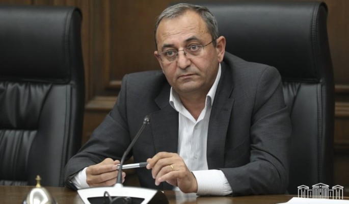 Արծվիկ Մինասյանին մեղադրանք է առաջադրվել. խափանման միջոց է ընտրվել բացակայելու արգելքը