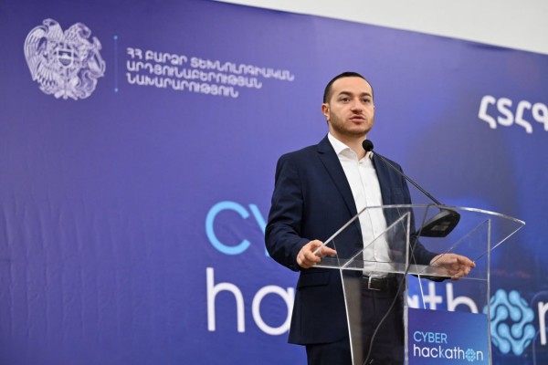 Պետք է ամրացնենք մեր «կիբեռվահանը»․ Մխիթար Հայրապետյան