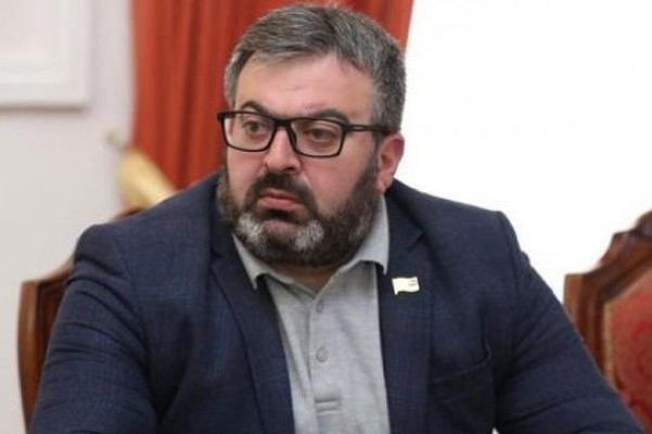 Ընդդիմադիր պատգամավորներին «ԱԱԾ պադվալներ լցնելու» շրջանակներում են զրկել անձեռնմխելիությունից