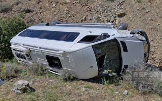 Օկnւպացված Արցախում ուղևորատար միկրոավտոբուս է վթարի ենթարկվել, տուժել է 20 մարդ